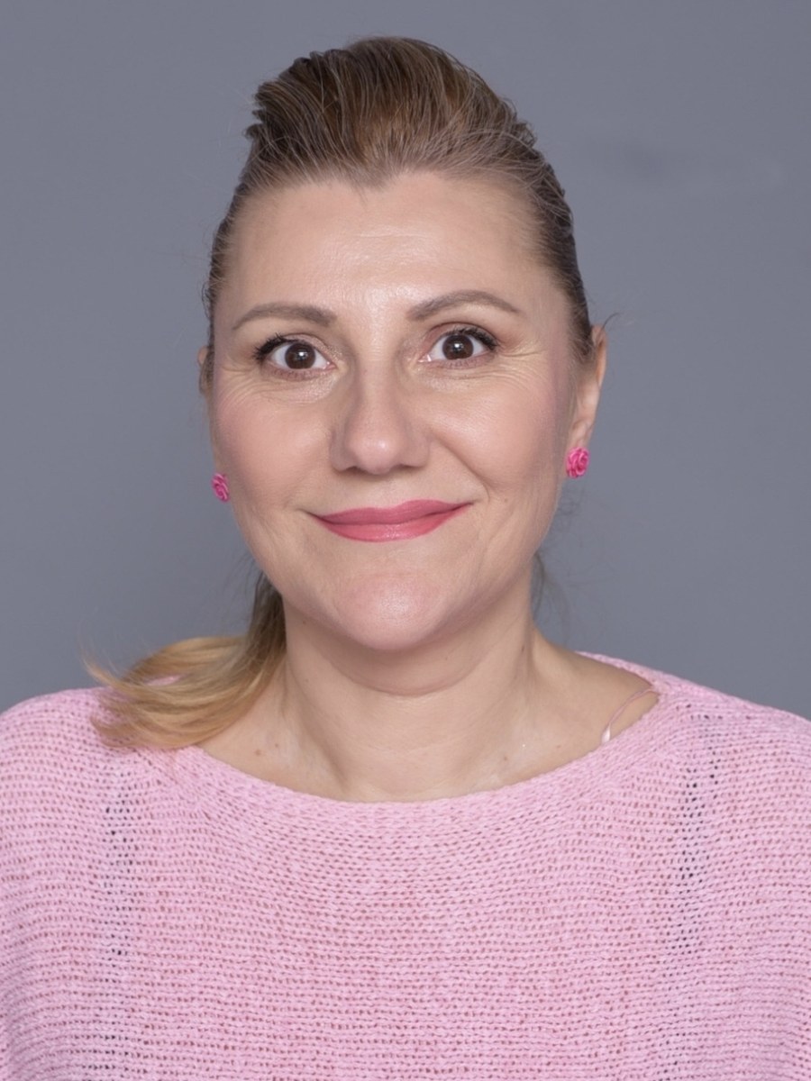 Luara Vârtejaru - psiholog clinician și coach de dezvoltare personală, Livada Albă